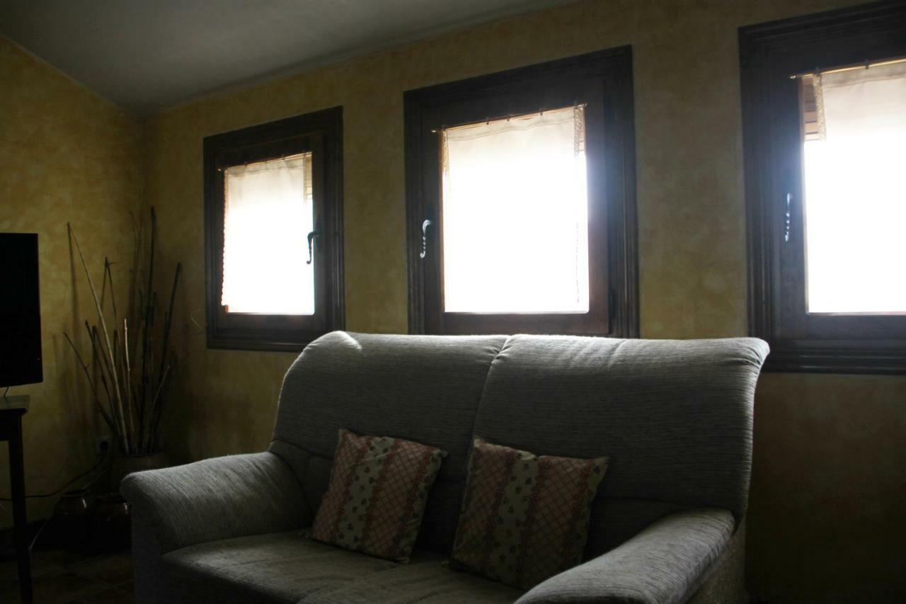 Casa Rural Villahermosa Torrelles エクステリア 写真